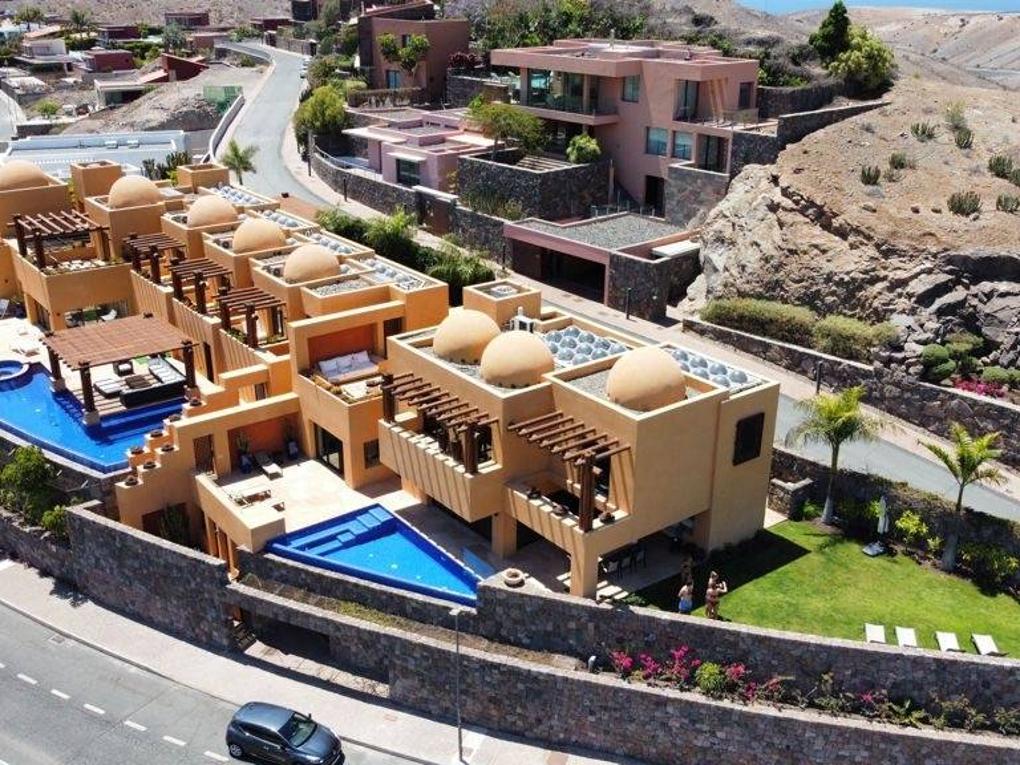 Vrijstaand huis te koop in  El Salobre, Gran Canaria  met garage : Ref AK0033-3439