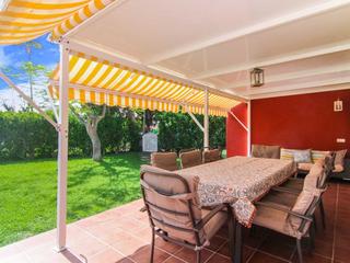 Bungalow to rent in Albaricoques,  Campo Internacional, Gran Canaria   : Ref 05080-CA