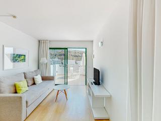 Woonkamer : Appartement  te koop in Canaima,  Puerto Rico, Gran Canaria met zeezicht : Ref 05570-CA