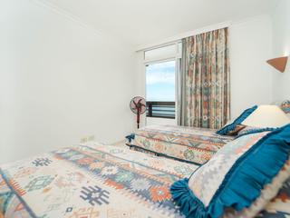 Sovrum : Lägenhet , i första raden till salu  i Doñana,  Patalavaca, Gran Canaria med havsutsikt : Ref 05748-CA