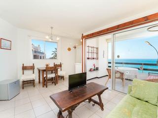 Salón : Apartamento , en primera línea en venta en La Lajilla,  Arguineguín Casco, Gran Canaria con vistas al mar : Ref 05751-CA