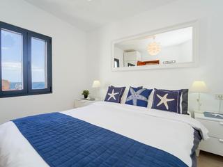 Dormitorio : Casa  en venta en  Mogán, Puerto y Playa de Mogán, Gran Canaria con vistas al mar : Ref 05758-CA