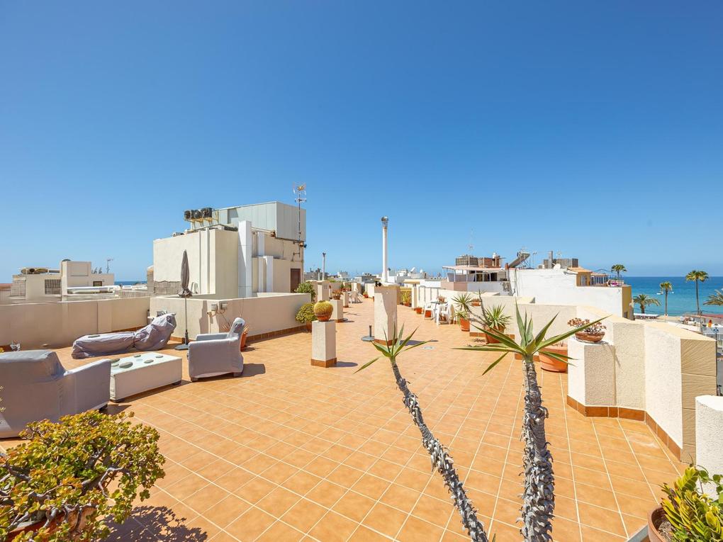 Flat te koop in  Arguineguín Casco, Gran Canaria  met zeezicht : Ref VP26007