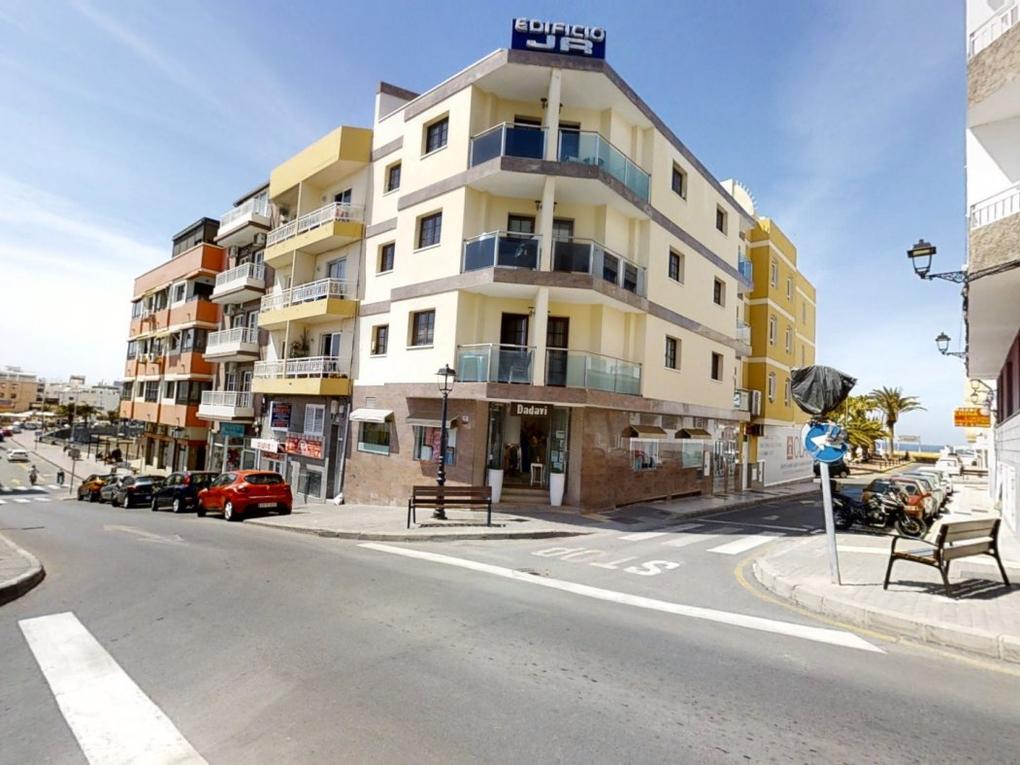 Building  for sale in  Arguineguín Casco, Gran Canaria with sea view : Ref 2348