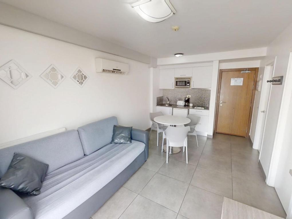 Apartment for sale in Puerto Rico, Gran Canaria : Ref 2746