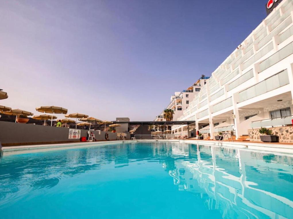 Apartamento en venta en Puerto Rico, Gran Canaria con vistas al mar : Ref 2746
