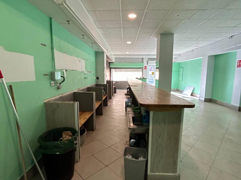 Winkelpand te koop in  Arguineguín Casco, Gran Canaria , direct aan het water  : Ref OS0033-4294