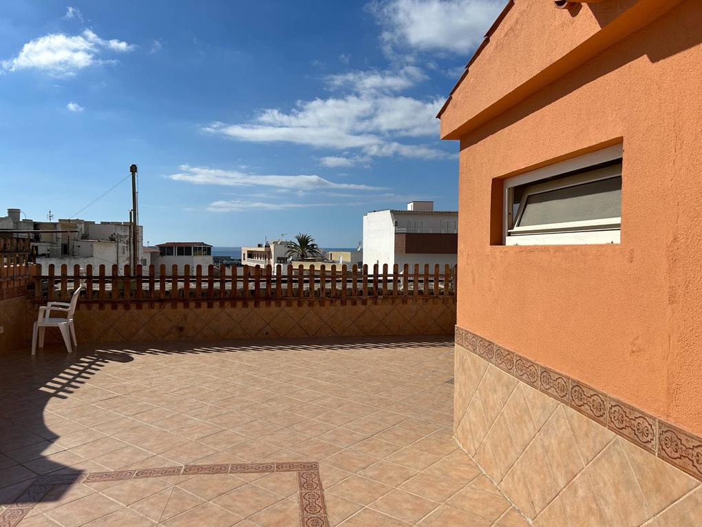 Penthouse en vente à  Arguineguín Casco, Gran Canaria , en première ligne avec garage : Ref OS0033-4327