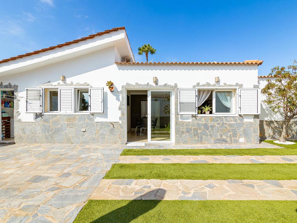 Vrijstaand huis  te koop in  Campo Internacional, Gran Canaria met garage : Ref MG0033-3748
