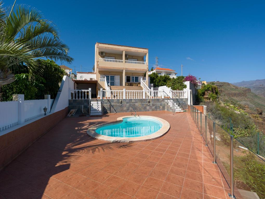 Enebolig  til salgs i  Montaña la Data, Gran Canaria med garasje : Ref 05534