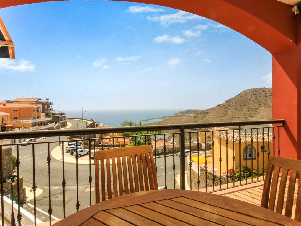 Appartement te huur in Loma Verde,  Arguineguín, Loma Dos, Gran Canaria  met zeezicht : Ref 3876
