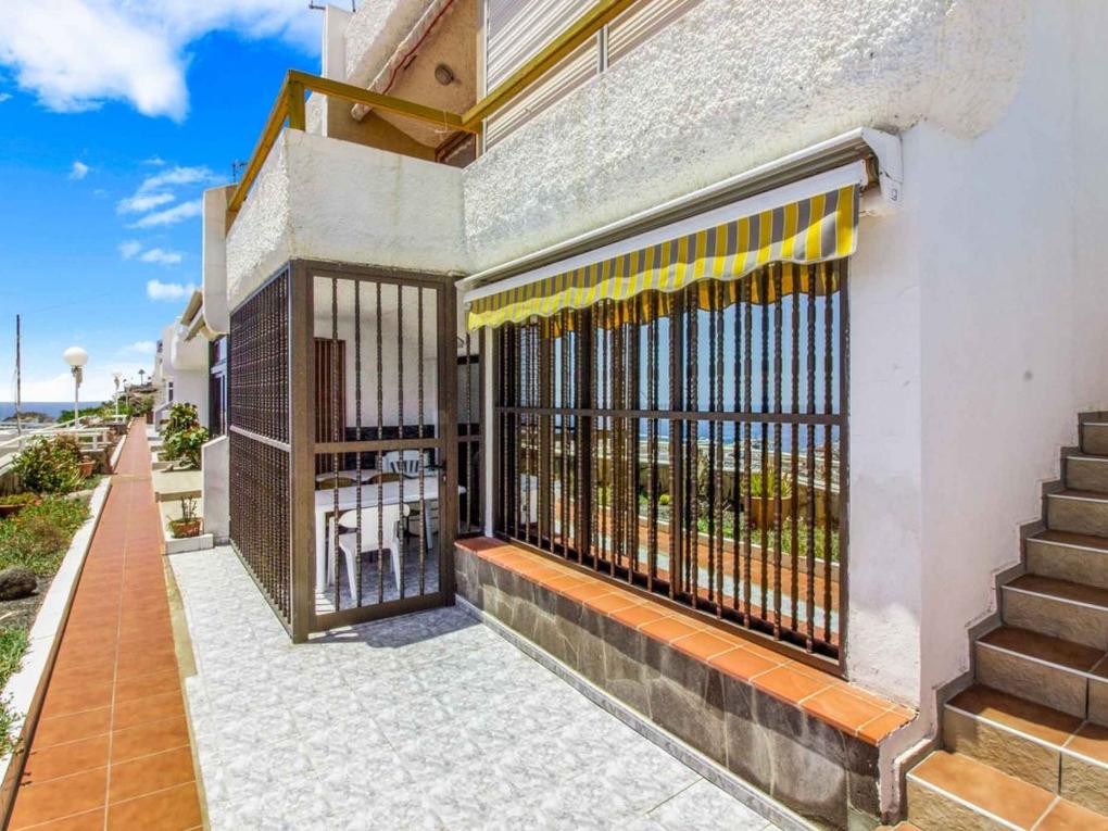 Apartment  zu mieten in Tindaya,  Puerto Rico, Gran Canaria mit Meerblick : Ref 3927