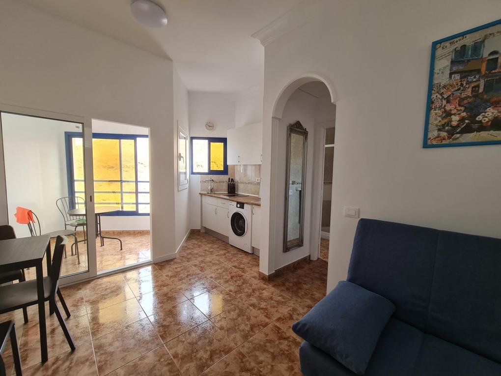 Lägenhet för uthyrning i Mayfair,  Patalavaca, Gran Canaria  med havsutsikt : Ref 3945