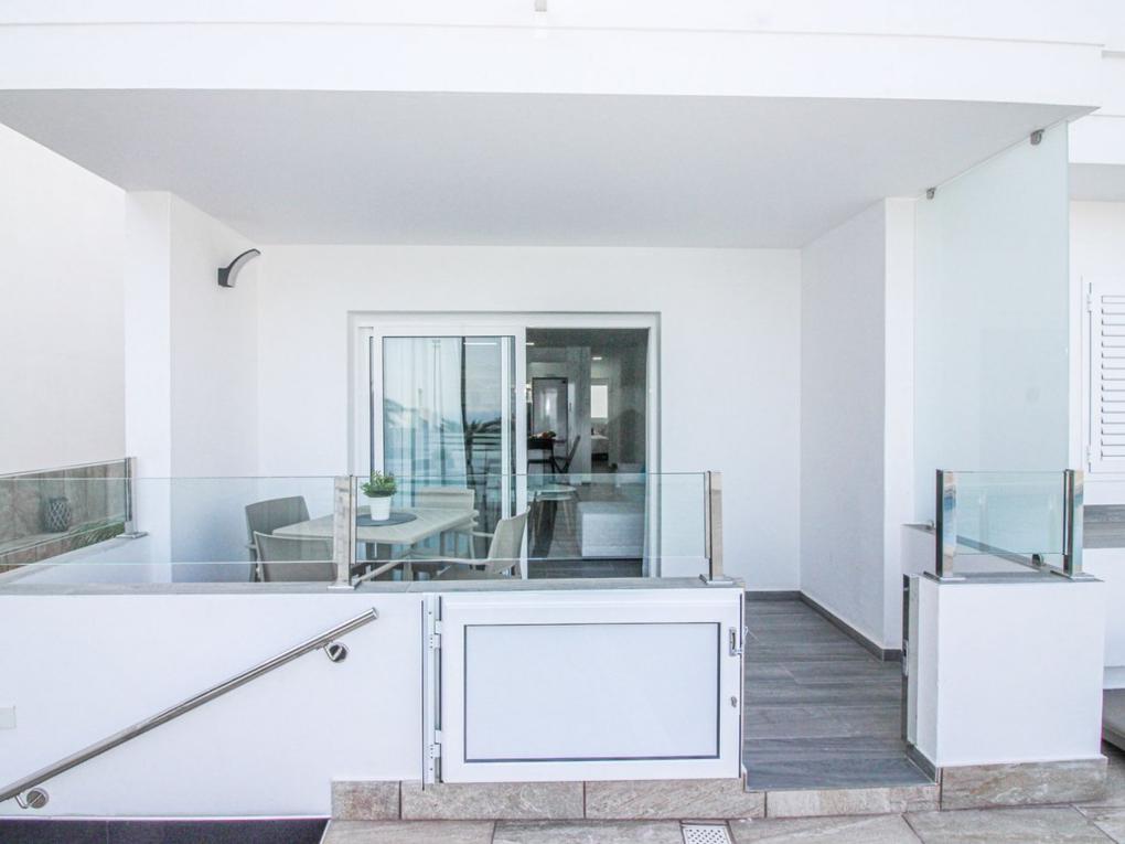 Apartment to rent in  Puerto Rico, Gran Canaria  with sea view : Ref 05313-CA