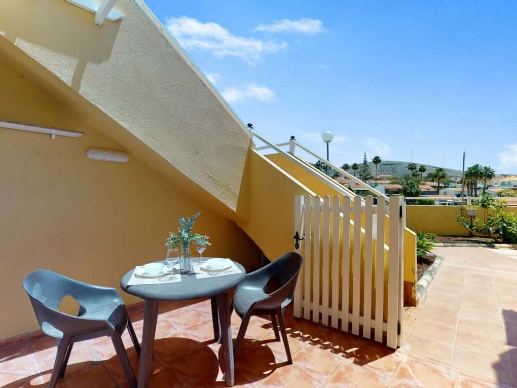 Terrace : Apartment for sale in Residencial Loma Estrella,  Arguineguín, Loma Dos, Gran Canaria   : Ref 05433-CA