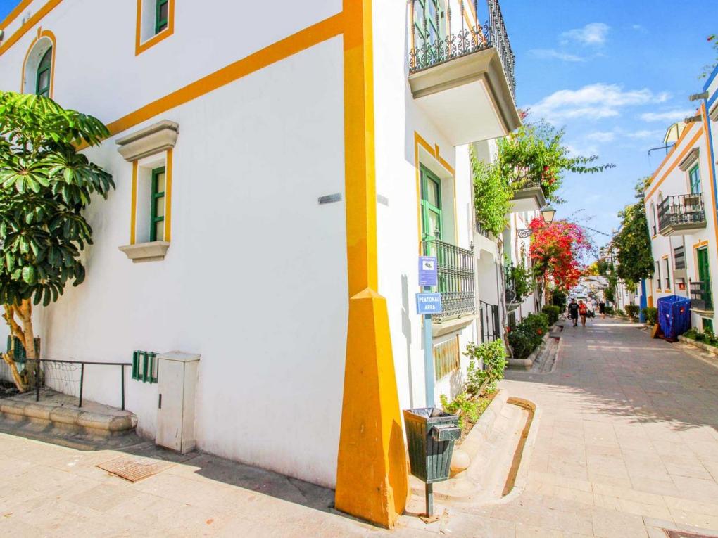 Lägenhet  för uthyrning i  Mogán, Puerto y Playa de Mogán, Gran Canaria  : Ref 05427-CA