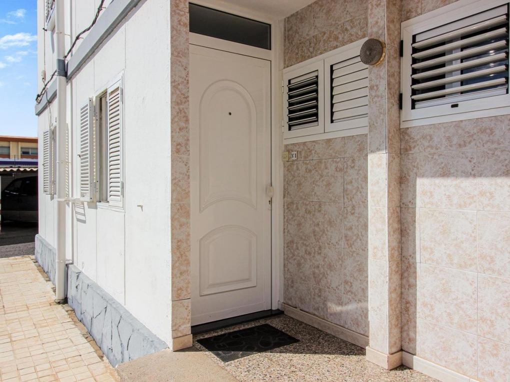 Fassade : Wohnung  zu kaufen in  San Fernando, Gran Canaria  : Ref 05484-CA