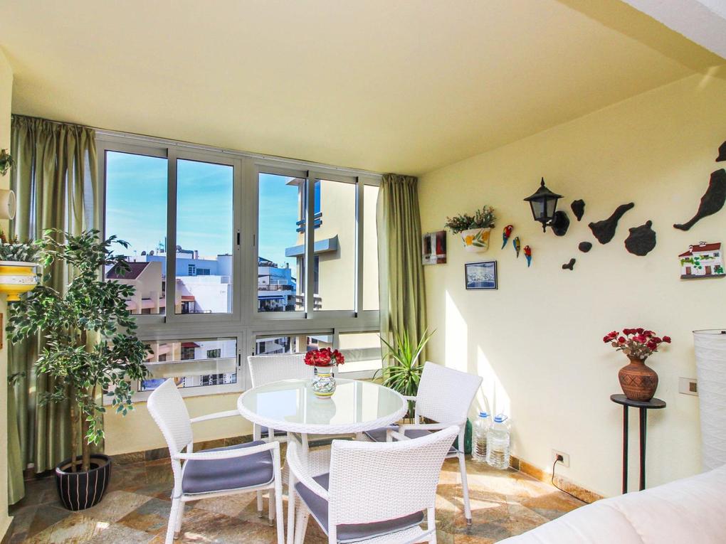Terrass : Lägenhet till salu  i La Lajilla,  Arguineguín Casco, Gran Canaria , i första raden  : Ref 05560-CA