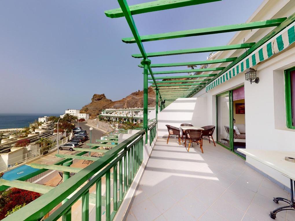 Terrace : Apartment for sale in Los Veleros,  Puerto Rico, Barranco Agua La Perra, Gran Canaria  with sea view : Ref 05576-CA
