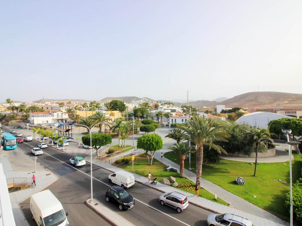 Views : Penthouse for sale in  Arguineguín Casco, Gran Canaria  with garage : Ref 05578-CA
