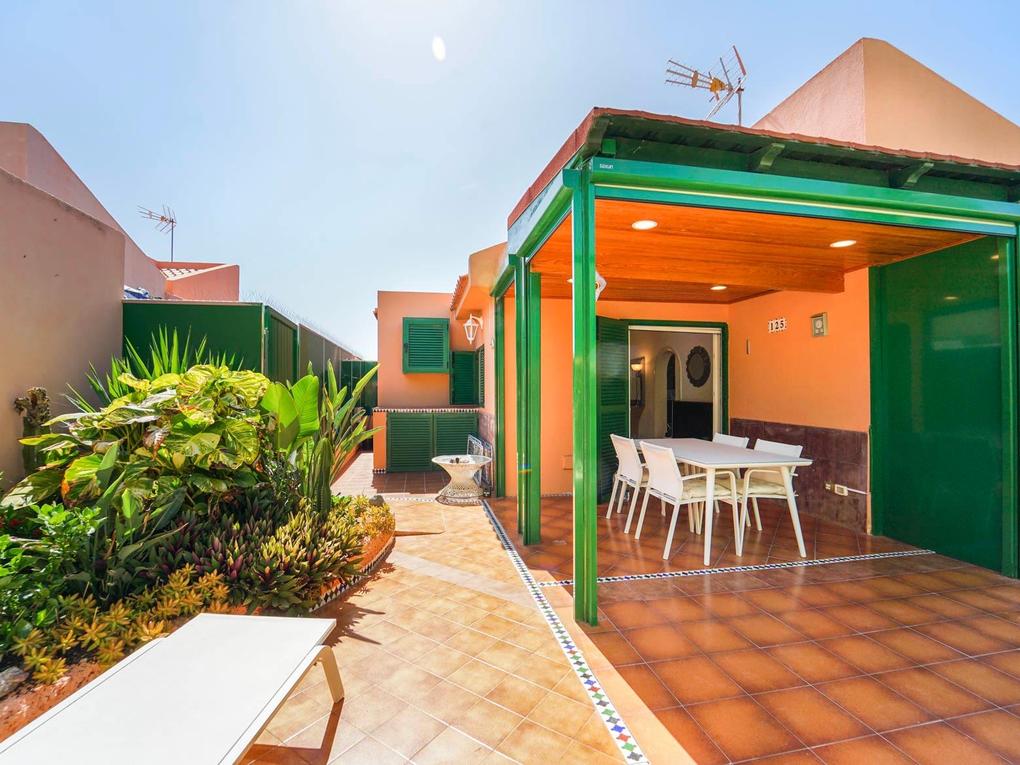 Terrace : Bungalow  for sale in Venesol,  Sonnenland, Gran Canaria  : Ref 05589-CA
