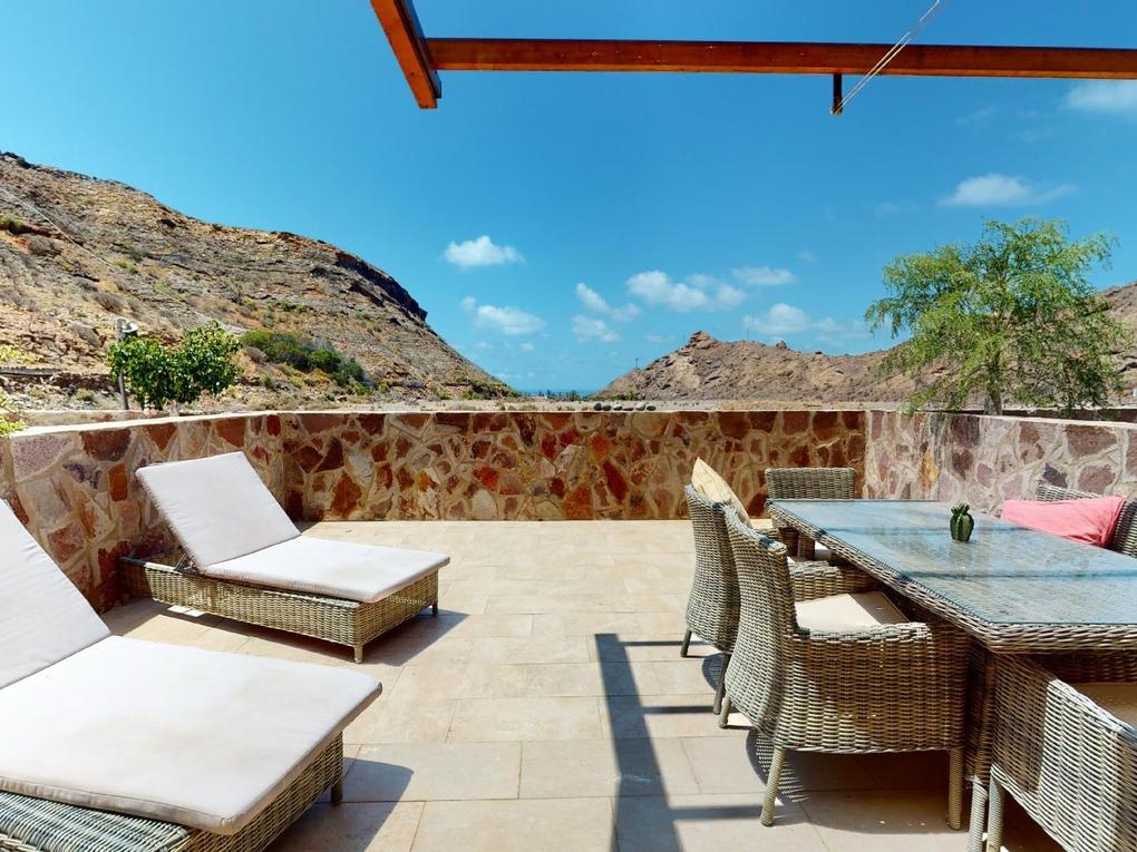 Terraza : Pareado en venta en Residencial Tauro,  Tauro, Morro del Guincho, Gran Canaria  con garaje : Ref 05593-CA