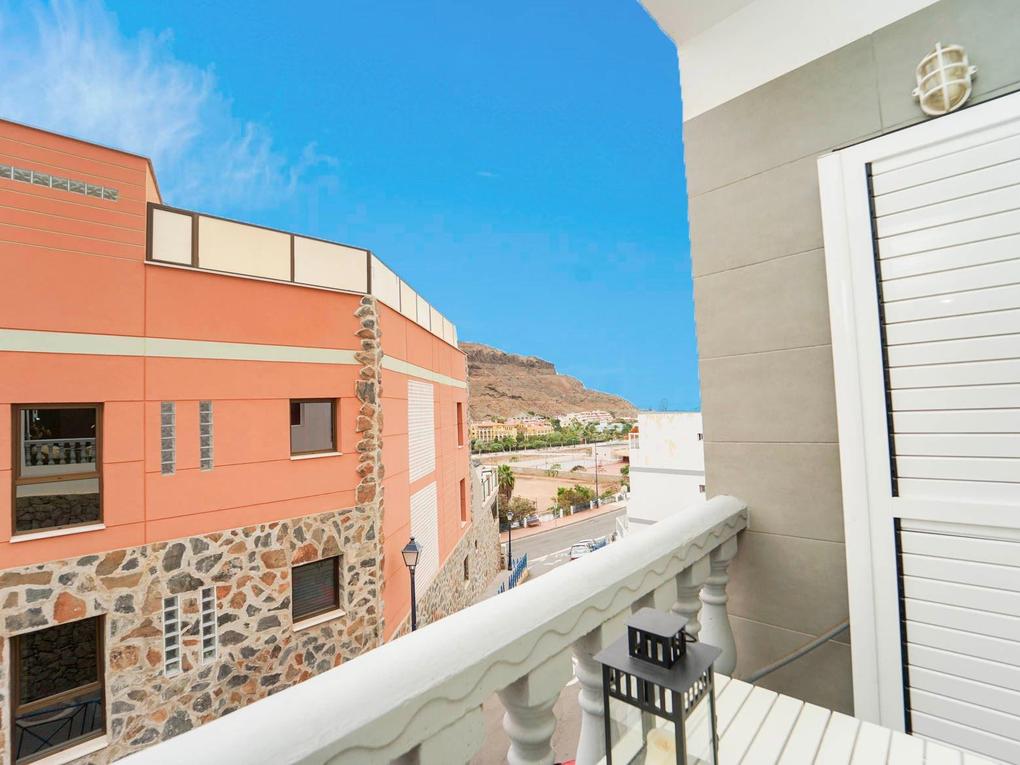 Terraza : Apartamento en venta en Las Rocas,  Mogán, Puerto y Playa de Mogán, Gran Canaria  con garaje : Ref 05664-CA