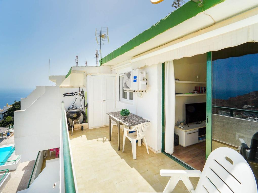 Terraza : Apartamento en venta en Monte Paraiso,  Puerto Rico, Gran Canaria  con vistas al mar : Ref 05745-CA