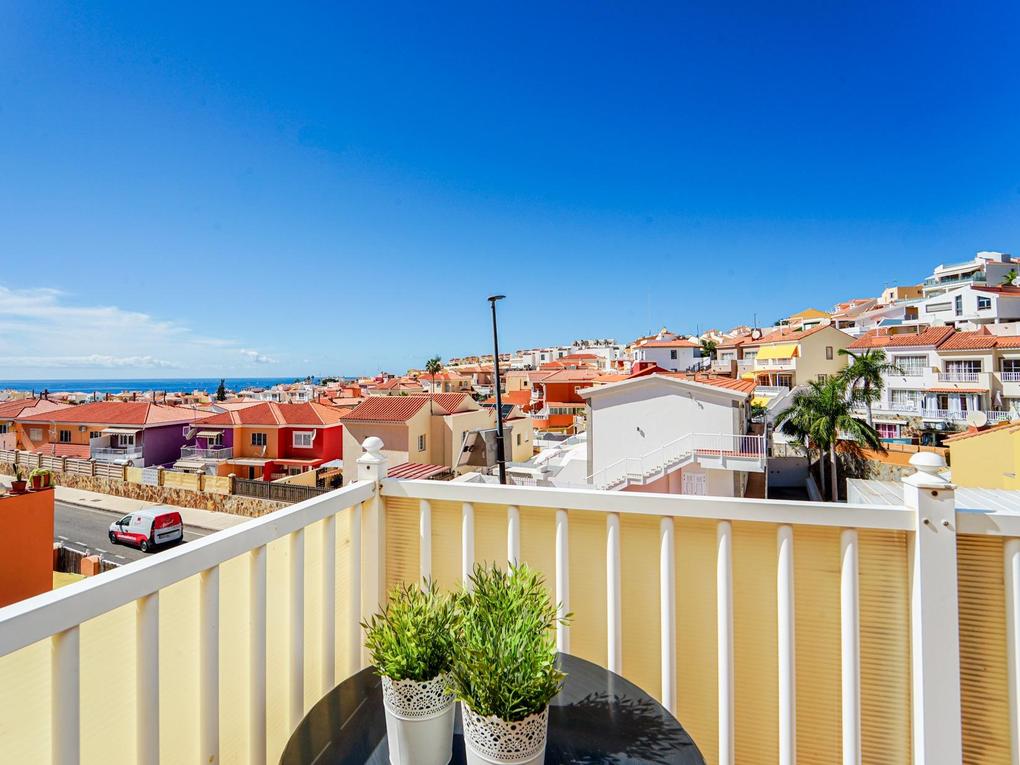 Semi-detached house for sale in  Arguineguín, Loma Dos, Gran Canaria  with garage : Ref 05855-CA
