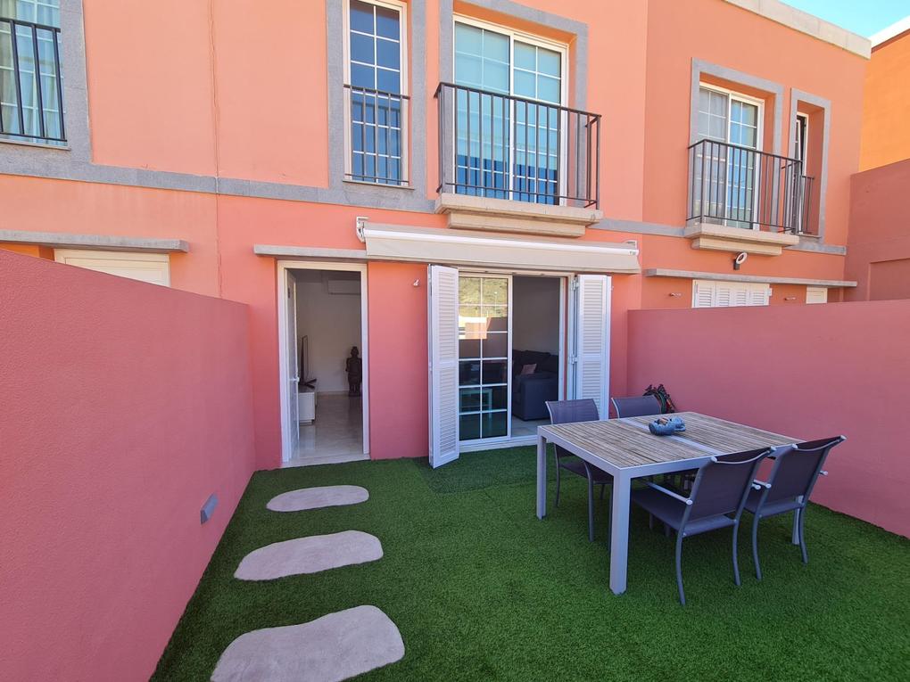 Duplex à louer à Mirador del Valle,  Puerto Rico, Gran Canaria  avec garage : Ref 05819-CA