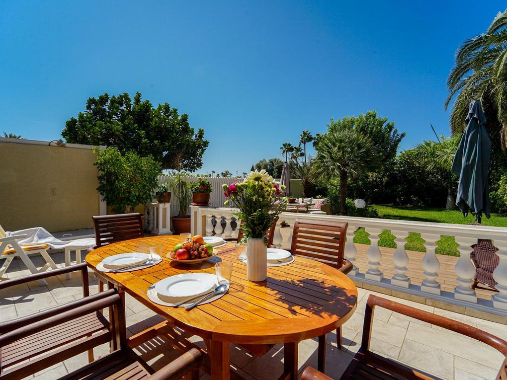 Terrace : Bungalow  for sale in  Campo Internacional, Gran Canaria  : Ref 05872-CA