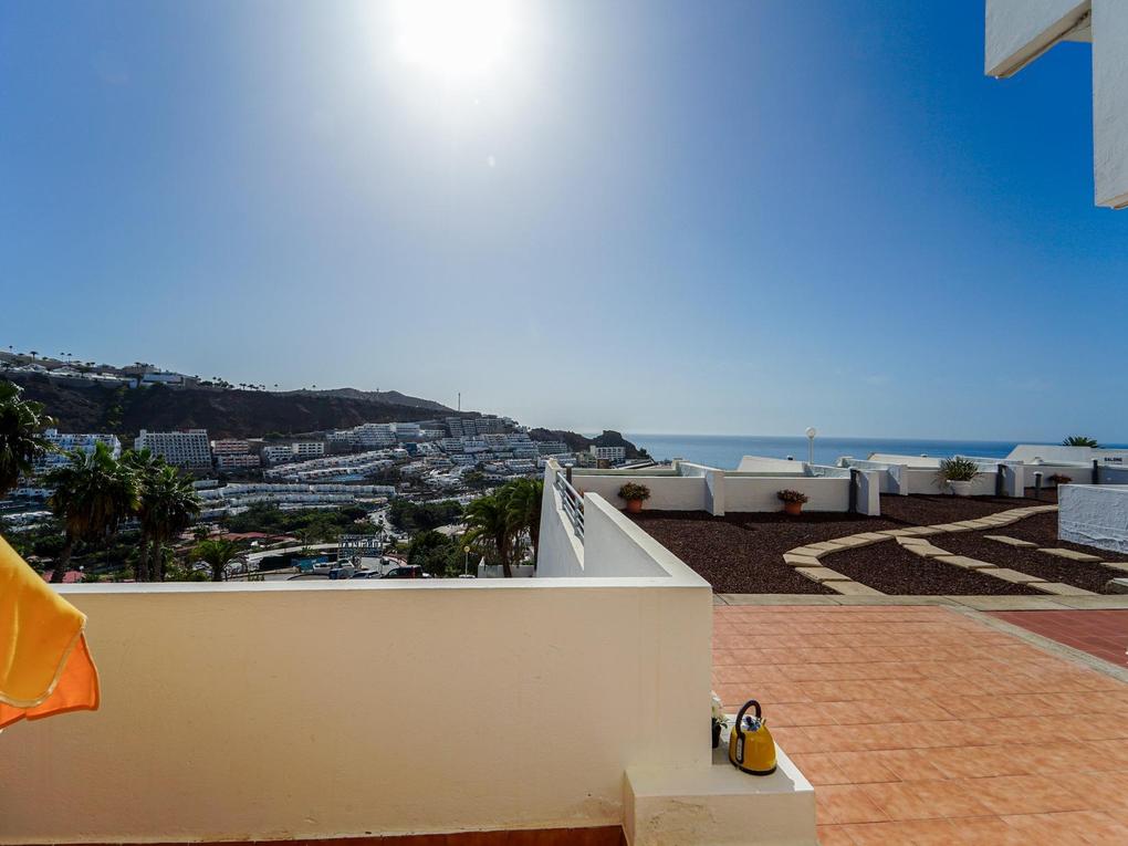 Terrasse : Studioleilighet til salgs i  Puerto Rico, Gran Canaria  med havutsikt : Ref 05852-CA