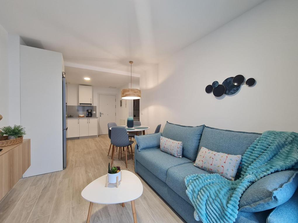 Appartement  te huur in  Arguineguín Casco, Gran Canaria met zeezicht : Ref 05862-CA