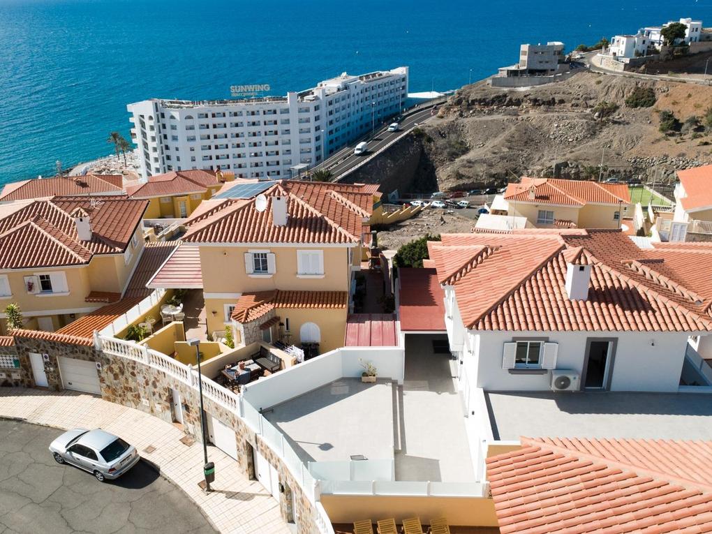 Single family house  for sale in  Arguineguín, Loma Dos, Gran Canaria with garage : Ref 05893-CA