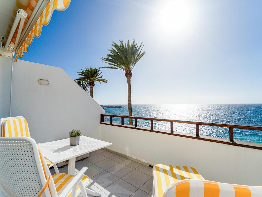 Estudio , en primera línea en venta en Don Carlos,  Arguineguín, Gran Canaria con vistas al mar : Ref 05906-CA