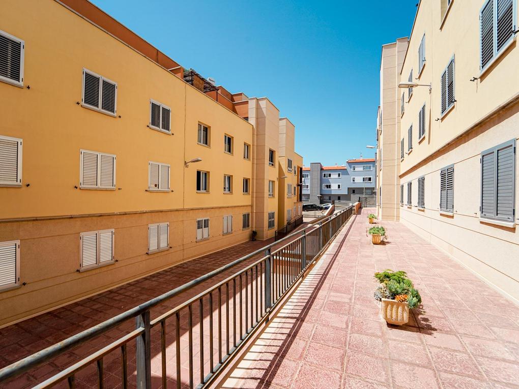 Flat  for sale in  Arguineguín, Gran Canaria with garage : Ref 05951-CA