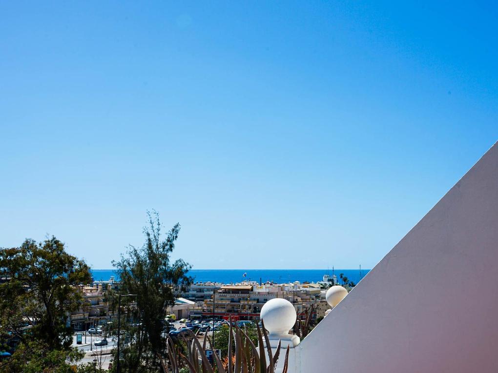 Terrace : Apartment for sale in Edificio Filin,  Mogán, Puerto y Playa de Mogán, Gran Canaria  with garage : Ref 06009-CA