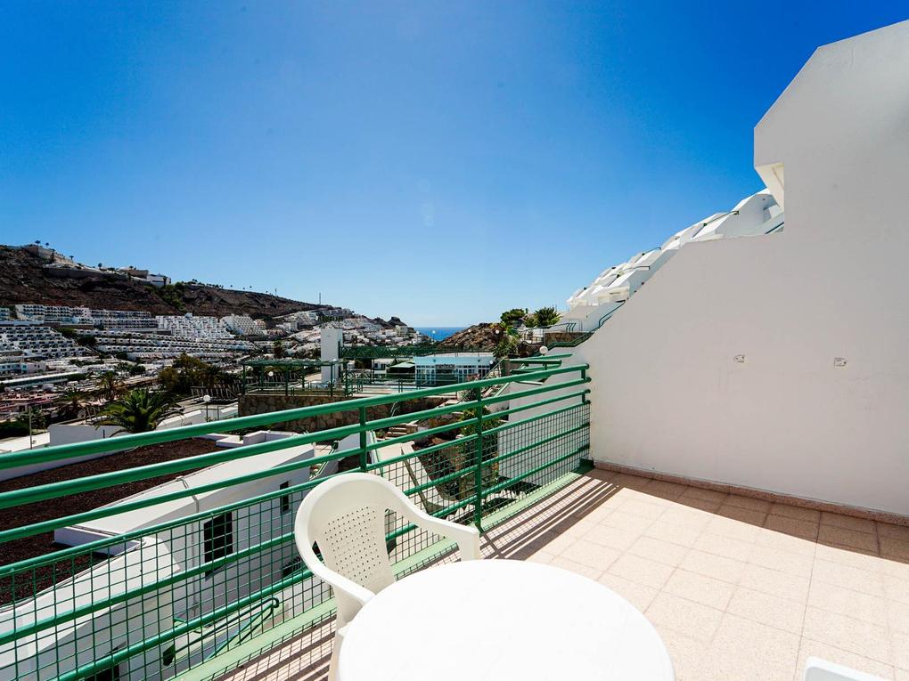 Apartamento en venta en Heliomar,  Puerto Rico, Gran Canaria  con vistas al mar : Ref 06030-CA
