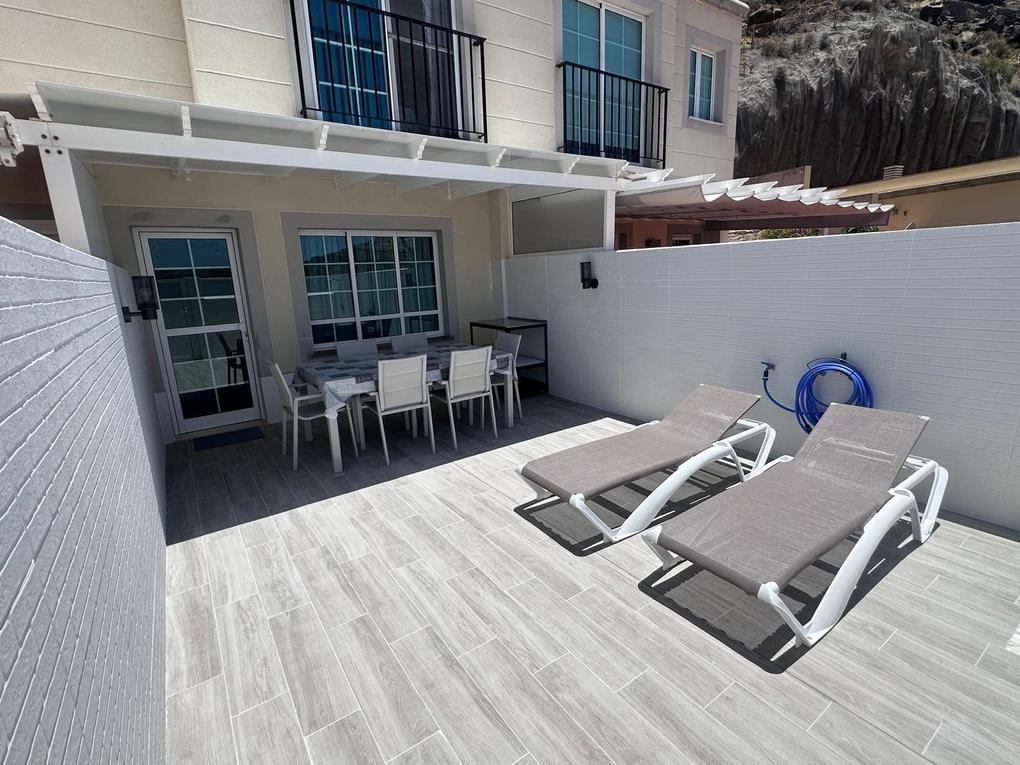 Duplex  to rent in  Puerto Rico, Gran Canaria  : Ref 06122-CA