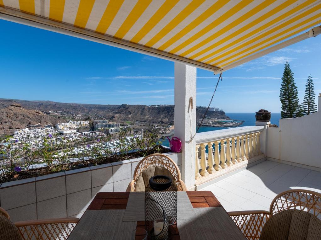 Apartamento en venta en  Playa del Cura, Gran Canaria  con vistas al mar : Ref P-541