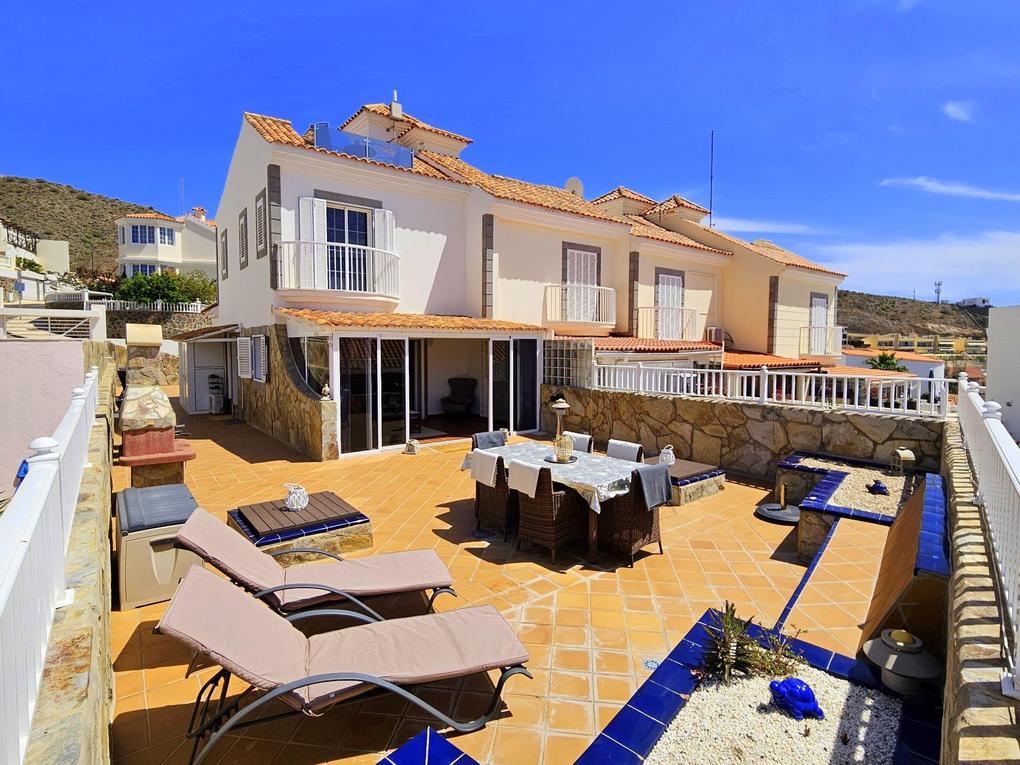 Duplex  for sale in  Arguineguín, Loma Dos, Gran Canaria with garage : Ref D824S
