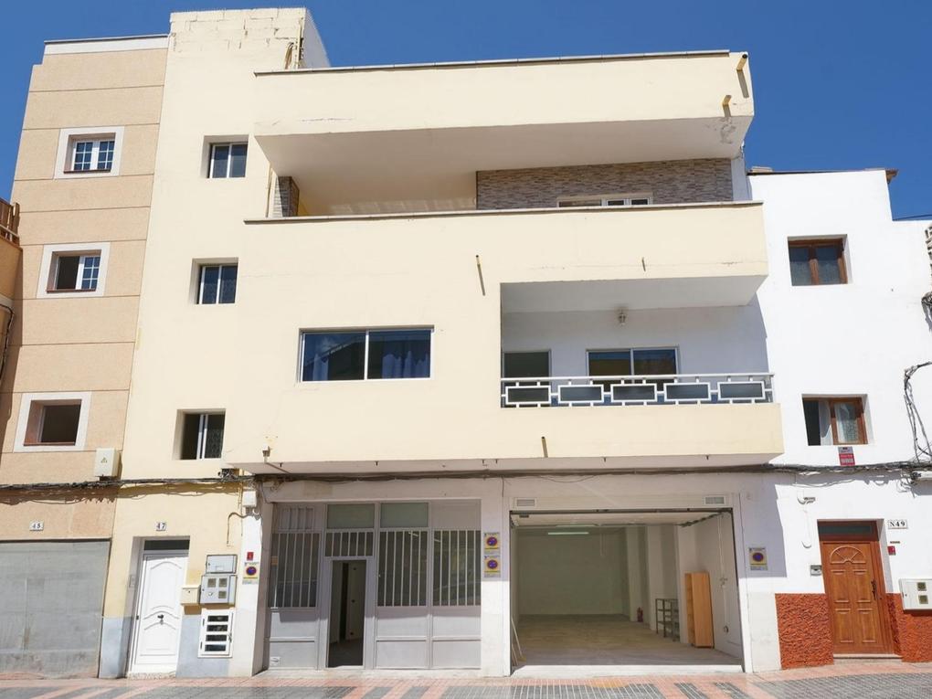 Byggnad  till salu  i  El Tablero de Maspalomas, Gran Canaria med havsutsikt : Ref EF835S