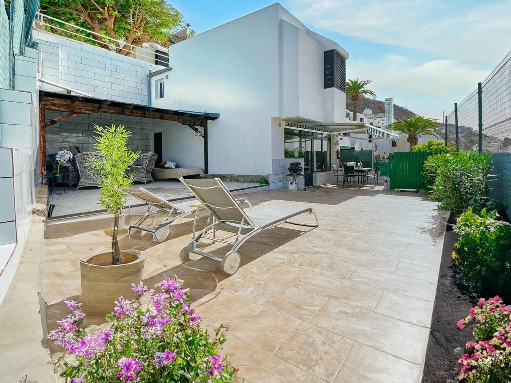 Duplex for sale in  Puerto Rico, Gran Canaria  with sea view : Ref D859S