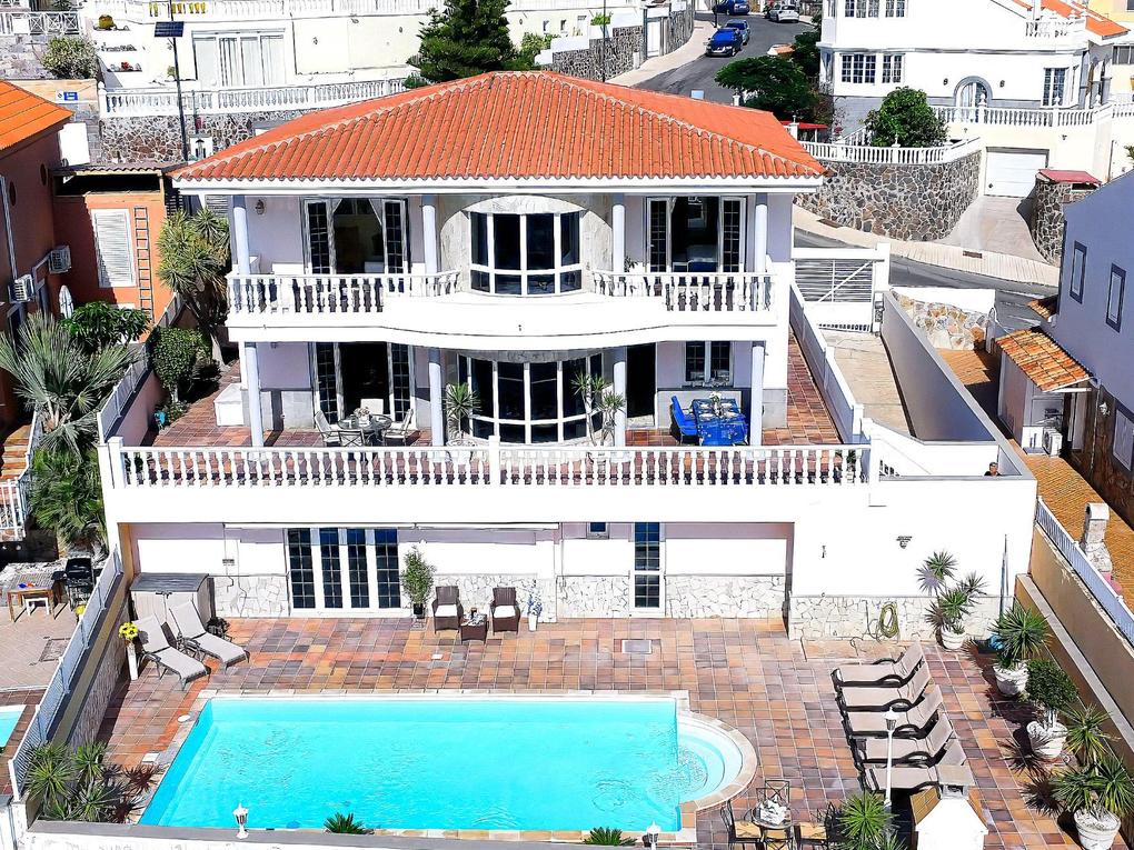 Villa te koop in  Arguineguín, Loma Dos, Gran Canaria  met garage : Ref V890S