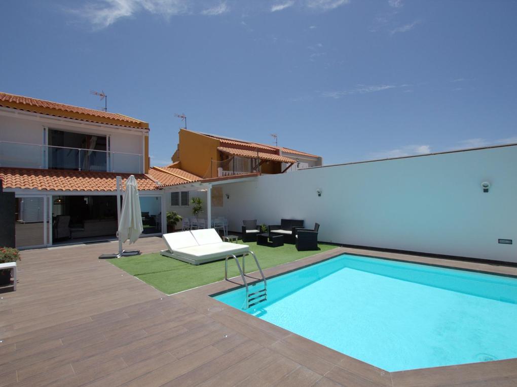 Semi-detached house for sale in  Meloneras, el Hornillo, Gran Canaria   : Ref D935A