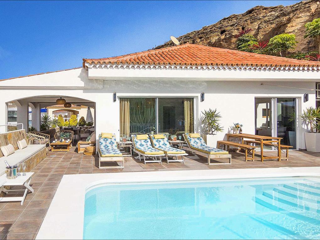 Villa te koop in  Tauro, Gran Canaria  met garage : Ref V947S