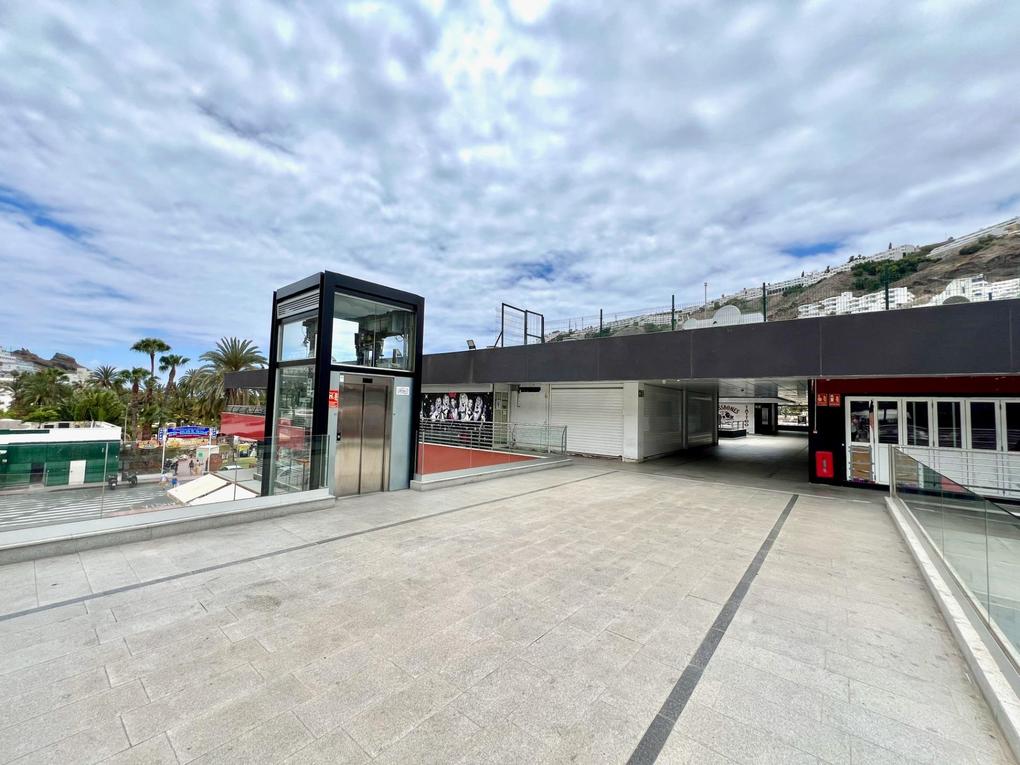 Winkelpand  te koop in  Puerto Rico, Gran Canaria  : Ref S0136