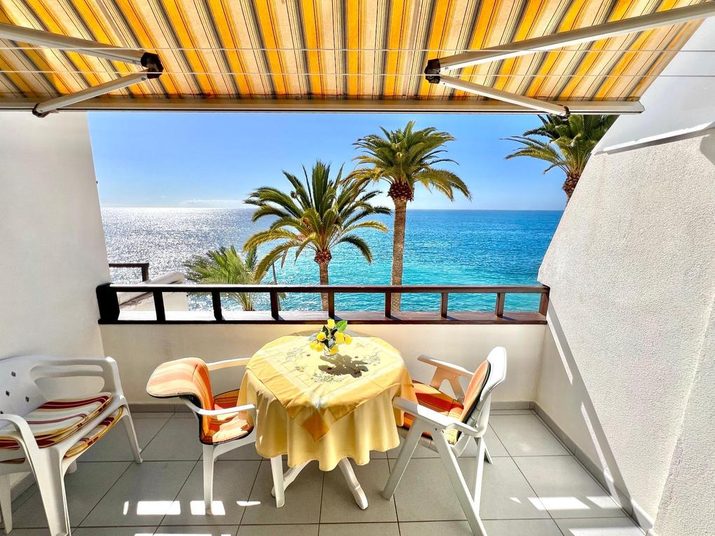 Terras : Appartement te koop in  Arguineguín, Gran Canaria , direct aan het water met zeezicht : Ref S0149