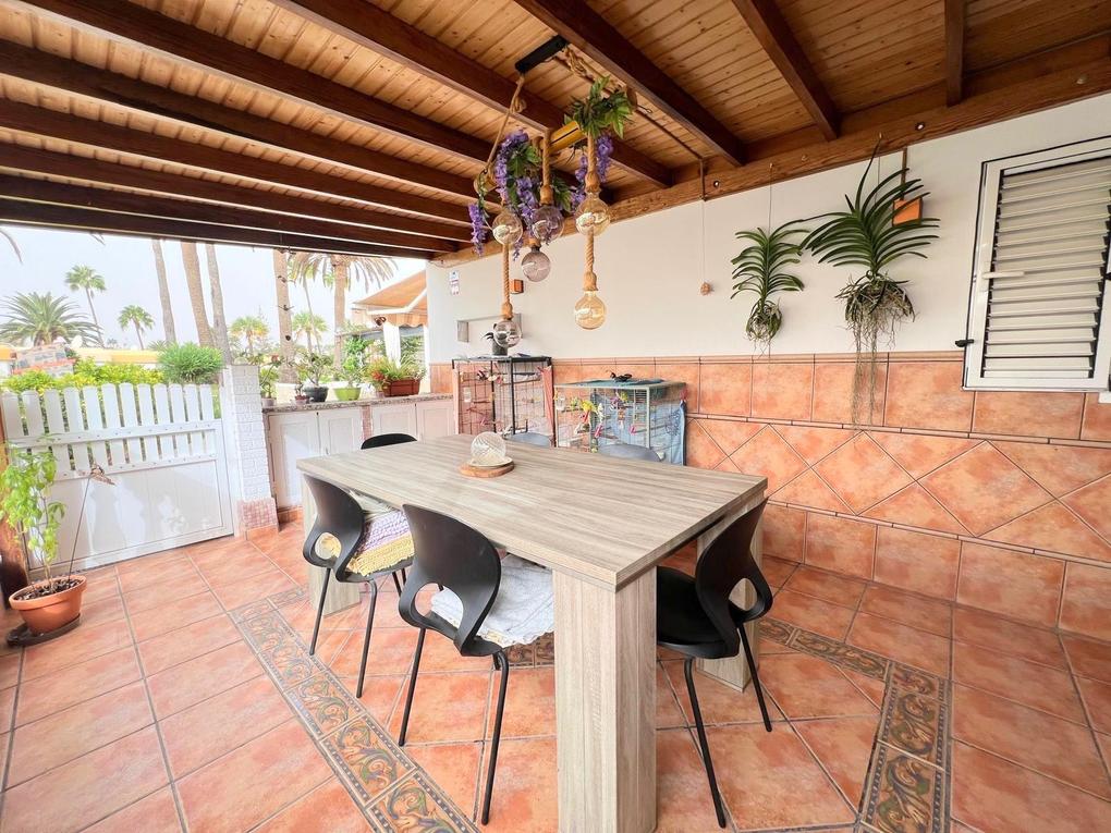 Terrasse : Bungalow til salgs i  Playa del Inglés, Gran Canaria   : Ref S0220
