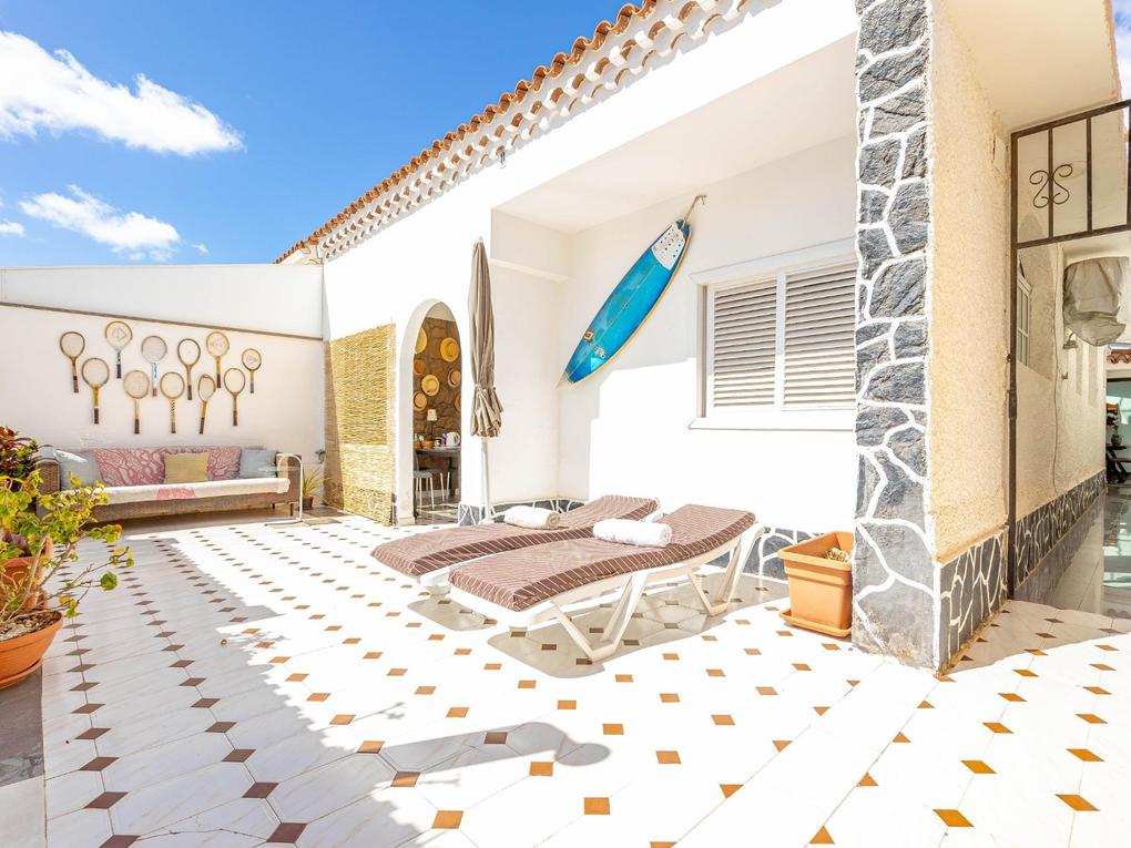 Twee-onder-één-kap te koop in  San Bartolome de Tirajana, Gran Canaria  met garage : Ref PP25AJ08